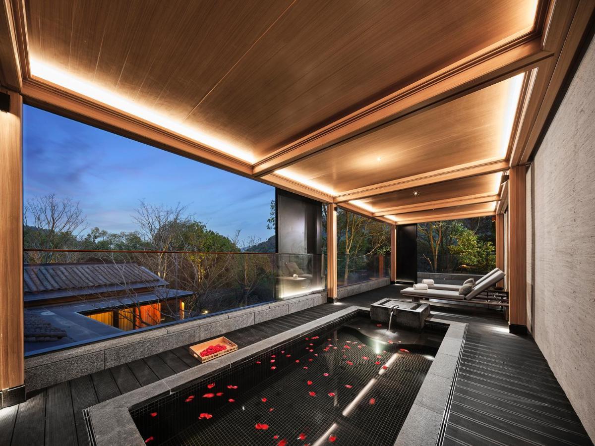 Отель Xianghu Xiaoyao Manor Ханчжоу Экстерьер фото