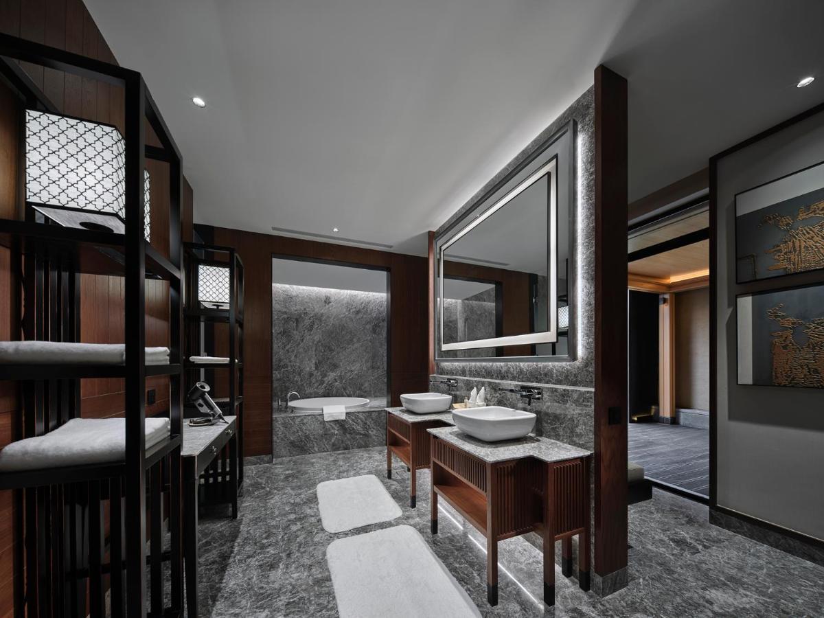Отель Xianghu Xiaoyao Manor Ханчжоу Экстерьер фото